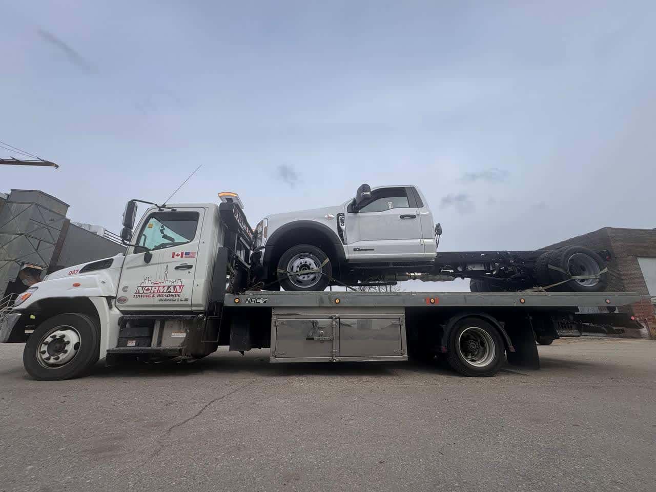 Heavy Duty Towing Services